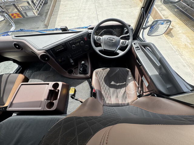 日野プロフィア冷凍車（冷蔵車）大型（10t）[写真31]