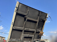 日産アトラスダンプ小型（2t・3t）[写真12]