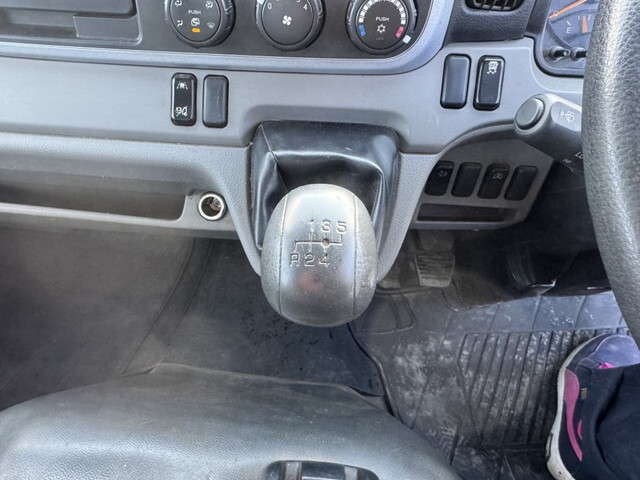 日産アトラスダンプ小型（2t・3t）[写真21]