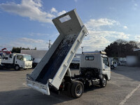 日産アトラスダンプ小型（2t・3t）[写真02]