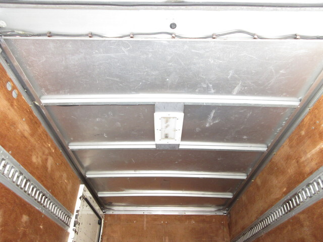 トヨタトヨエースパネルバン小型（2t・3t）[写真11]