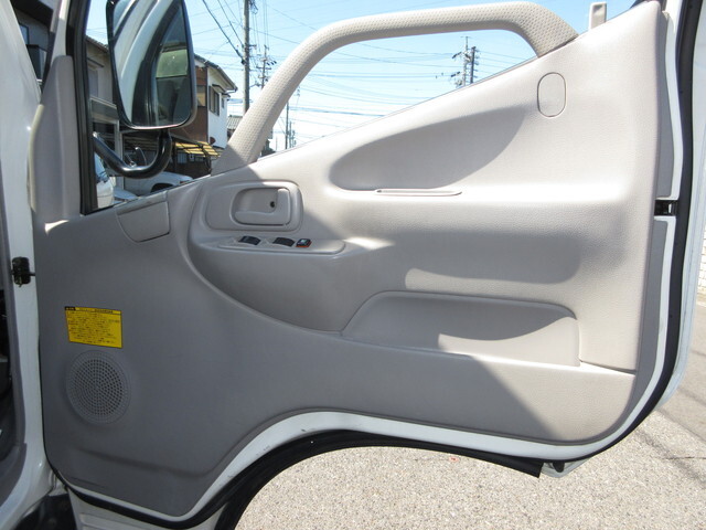 トヨタトヨエースパネルバン小型（2t・3t）[写真22]