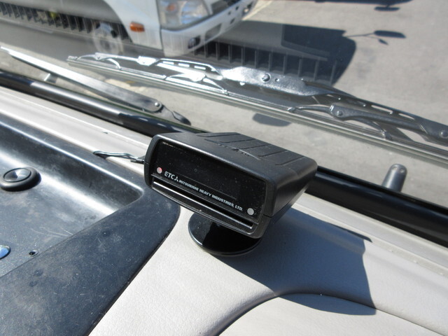 トヨタトヨエースパネルバン小型（2t・3t）[写真26]