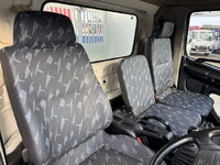 日野レンジャーダンプ中型（4t）[写真15]