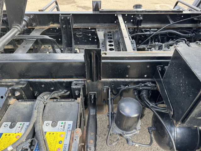 日野レンジャーダンプ中型（4t）[写真27]