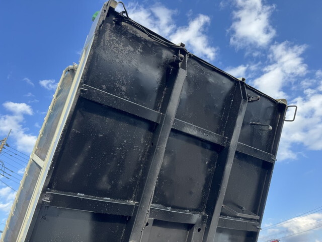 日野レンジャーダンプ中型（4t）[写真07]