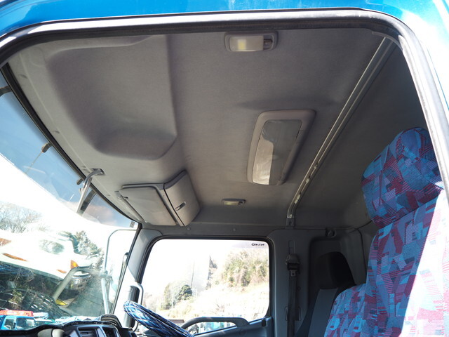 日野レンジャーダンプ増トン（6t・8t）[写真32]