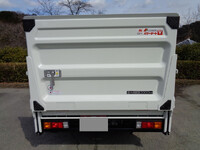 三菱ふそうキャンターダブルキャブ（Wキャブ）小型（2t・3t）[写真12]