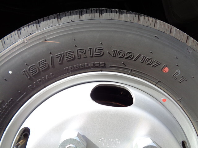 三菱ふそうキャンターダブルキャブ（Wキャブ）小型（2t・3t）[写真22]