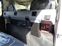 三菱ふそうキャンターダブルキャブ（Wキャブ）小型（2t・3t）[写真29]