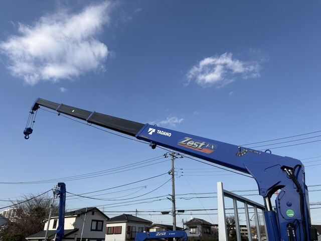 三菱ふそうキャンタークレーン4段小型（2t・3t）[写真15]