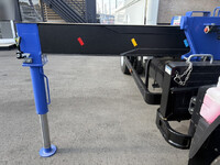 三菱ふそうキャンタークレーン4段小型（2t・3t）[写真18]