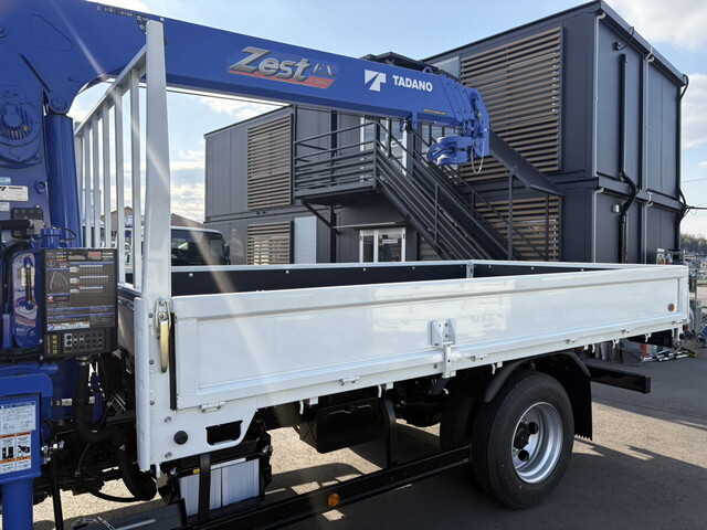 三菱ふそうキャンタークレーン4段小型（2t・3t）[写真07]