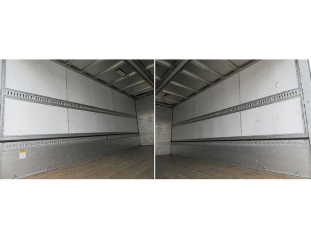 三菱ふそうファイターアルミウイング中型（4t）[写真18]