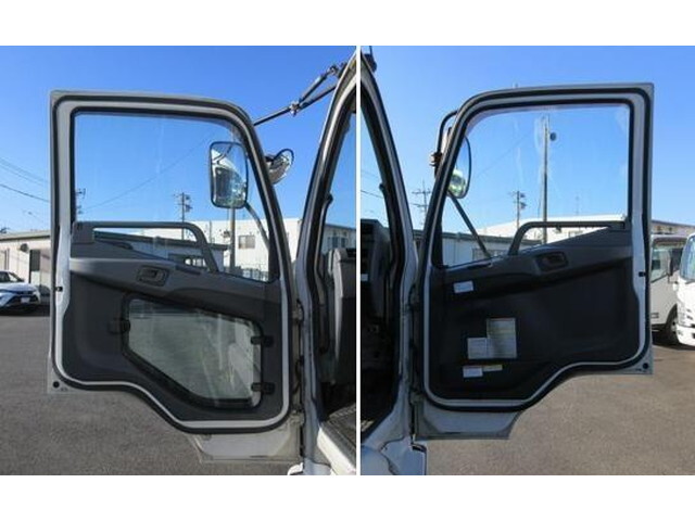 三菱ふそうファイターアルミウイング中型（4t）[写真29]