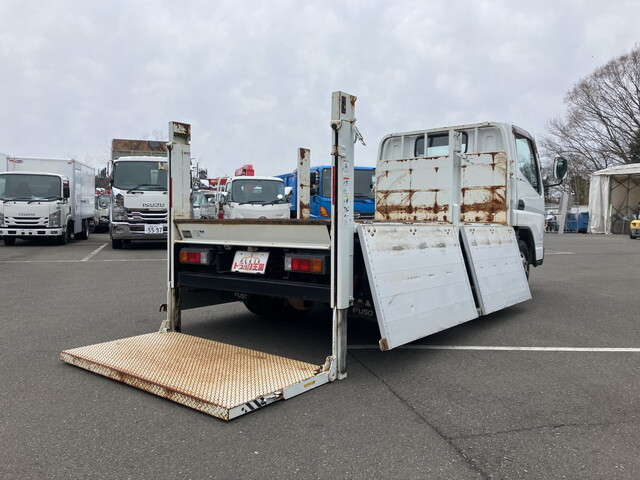 三菱ふそうキャンターアルミブロック小型（2t・3t）[写真11]