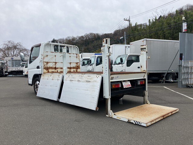 三菱ふそうキャンターアルミブロック小型（2t・3t）[写真12]