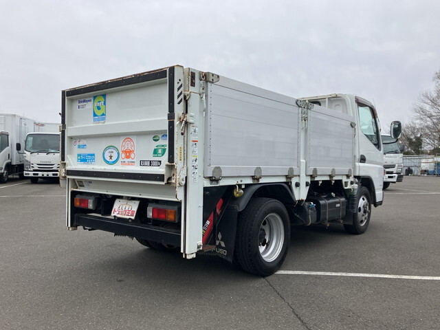 三菱ふそうキャンターアルミブロック小型（2t・3t）[写真02]