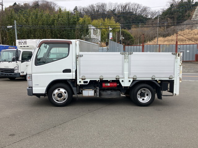 三菱ふそうキャンターアルミブロック小型（2t・3t）[写真05]