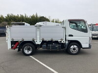 三菱ふそうキャンターアルミブロック小型（2t・3t）[写真07]