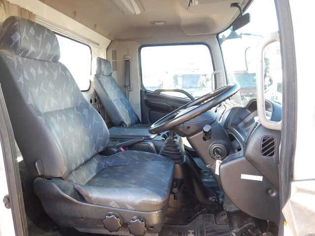 日野レンジャー高所作業車中型（4t）[写真17]