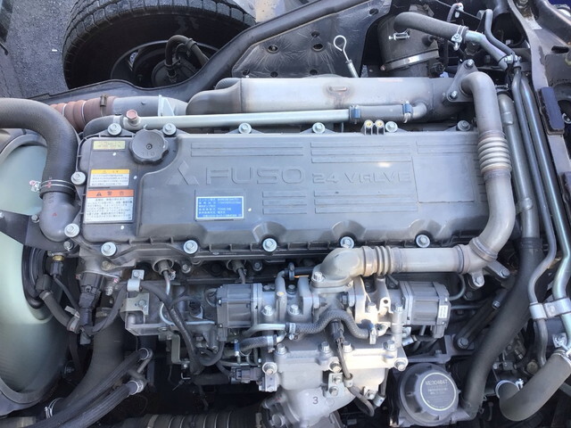 三菱ふそうファイターセルフクレーン4段中型（4t）[写真25]