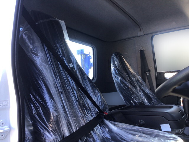 三菱ふそうファイターセルフクレーン4段中型（4t）[写真30]