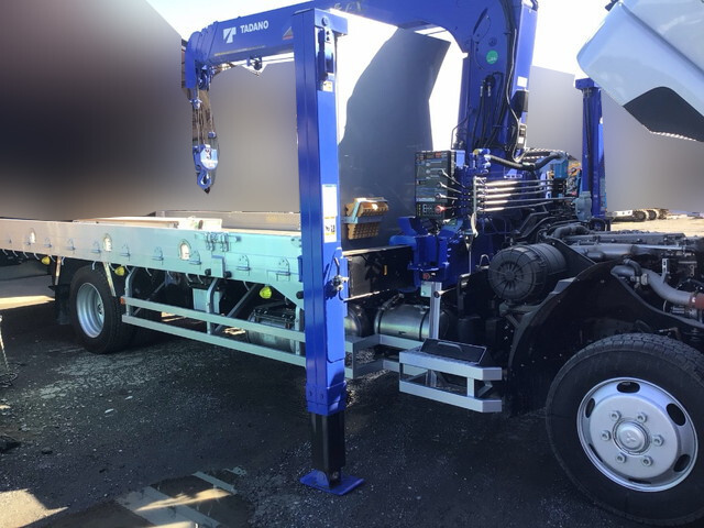 三菱ふそうファイターセルフクレーン4段中型（4t）[写真05]