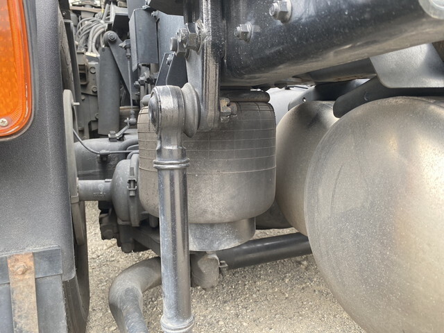 三菱ふそうスーパーグレートトレーラーヘッド（トラクターヘッド）大型（10t）[写真14]