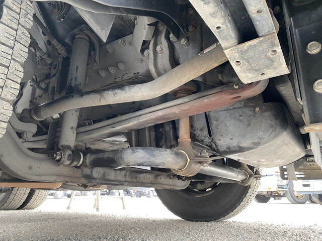 三菱ふそうスーパーグレートトレーラーヘッド（トラクターヘッド）大型（10t）[写真18]