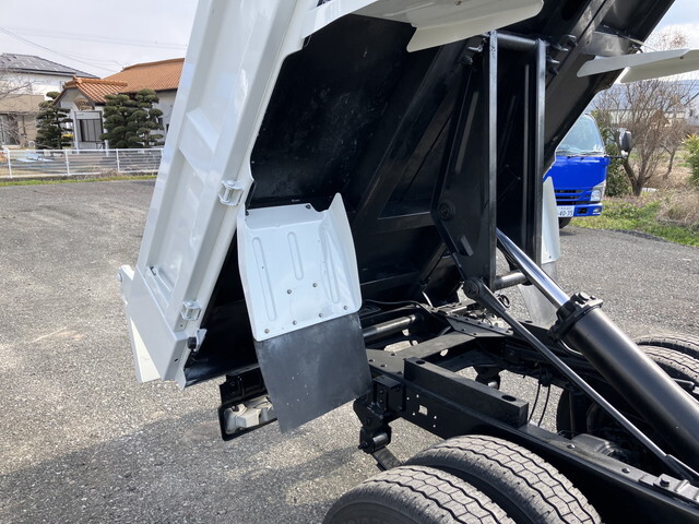 日野デュトロダンプ小型（2t・3t）[写真12]