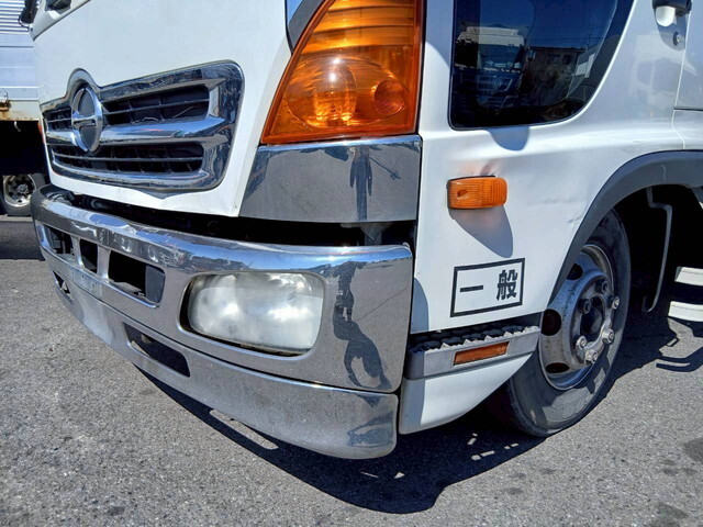 日野レンジャーアルミウイング中型（4t）[写真11]