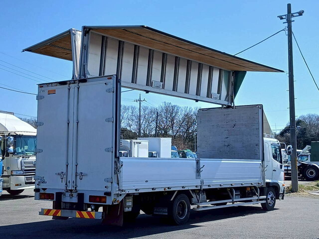 日野レンジャーアルミウイング中型（4t）[写真02]