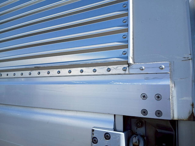 日野レンジャーアルミウイング中型（4t）[写真29]