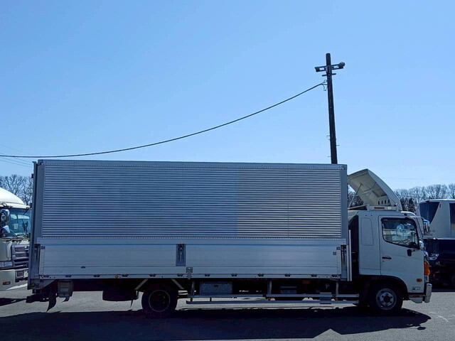 日野レンジャーアルミウイング中型（4t）[写真06]