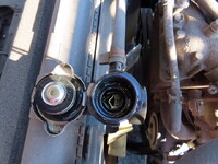 いすゞエルフ高所作業車小型（2t・3t）[写真16]