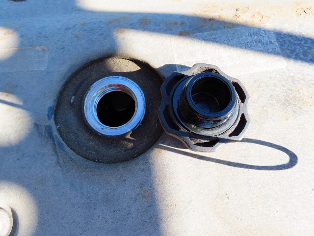 いすゞエルフ高所作業車小型（2t・3t）[写真16]