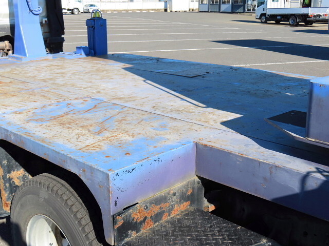 いすゞエルフ高所作業車小型（2t・3t）[写真26]