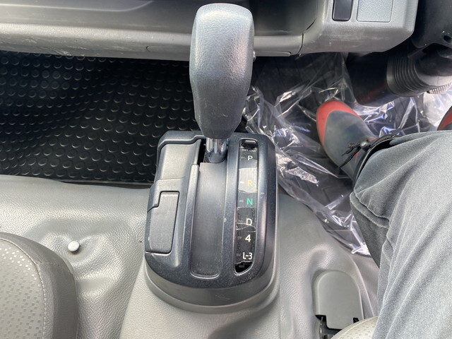 日野デュトロ平ボディ小型（2t・3t）[写真11]