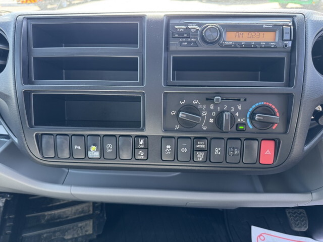 日野デュトロクレーン4段小型（2t・3t）[写真26]