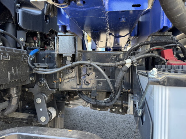 日野デュトロクレーン4段小型（2t・3t）[写真34]