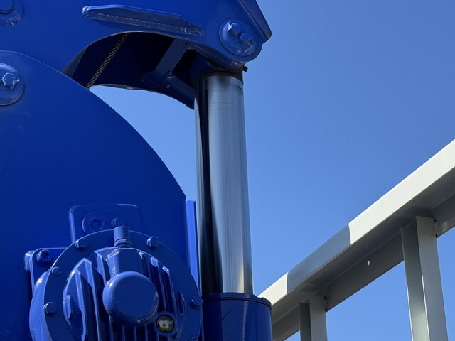 日野デュトロクレーン4段小型（2t・3t）[写真09]