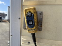 いすゞフォワード冷凍車（冷蔵車）中型（4t）[写真20]