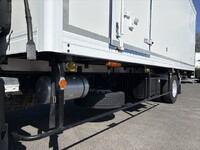 いすゞフォワード冷凍車（冷蔵車）中型（4t）[写真23]