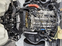 三菱ふそうキャンターアルミバン小型（2t・3t）[写真17]