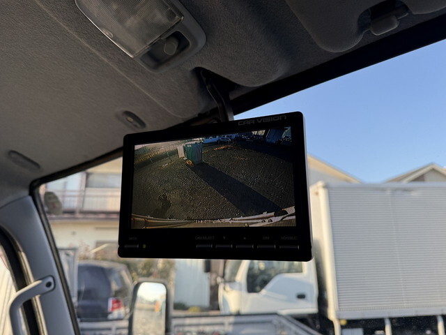 三菱ふそうキャンターアルミバン小型（2t・3t）[写真32]