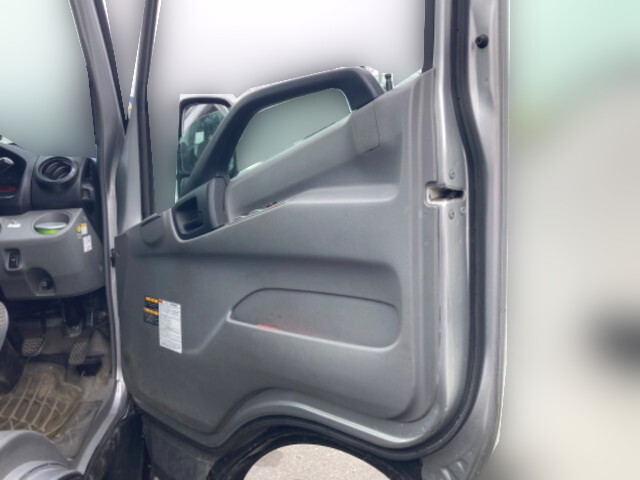 日野デュトロセーフティローダー小型（2t・3t）[写真30]