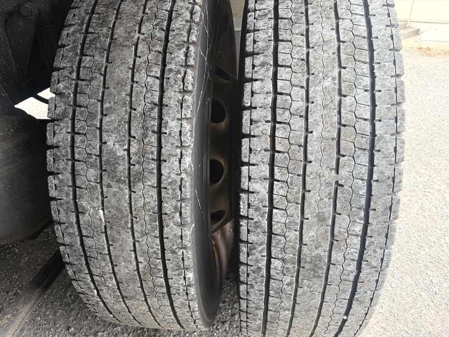 UDトラックスクオン冷凍車（冷蔵車）大型（10t）[写真11]