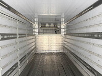 UDトラックスクオン冷凍車（冷蔵車）大型（10t）[写真14]