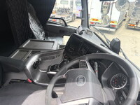 UDトラックスクオン冷凍車（冷蔵車）大型（10t）[写真29]